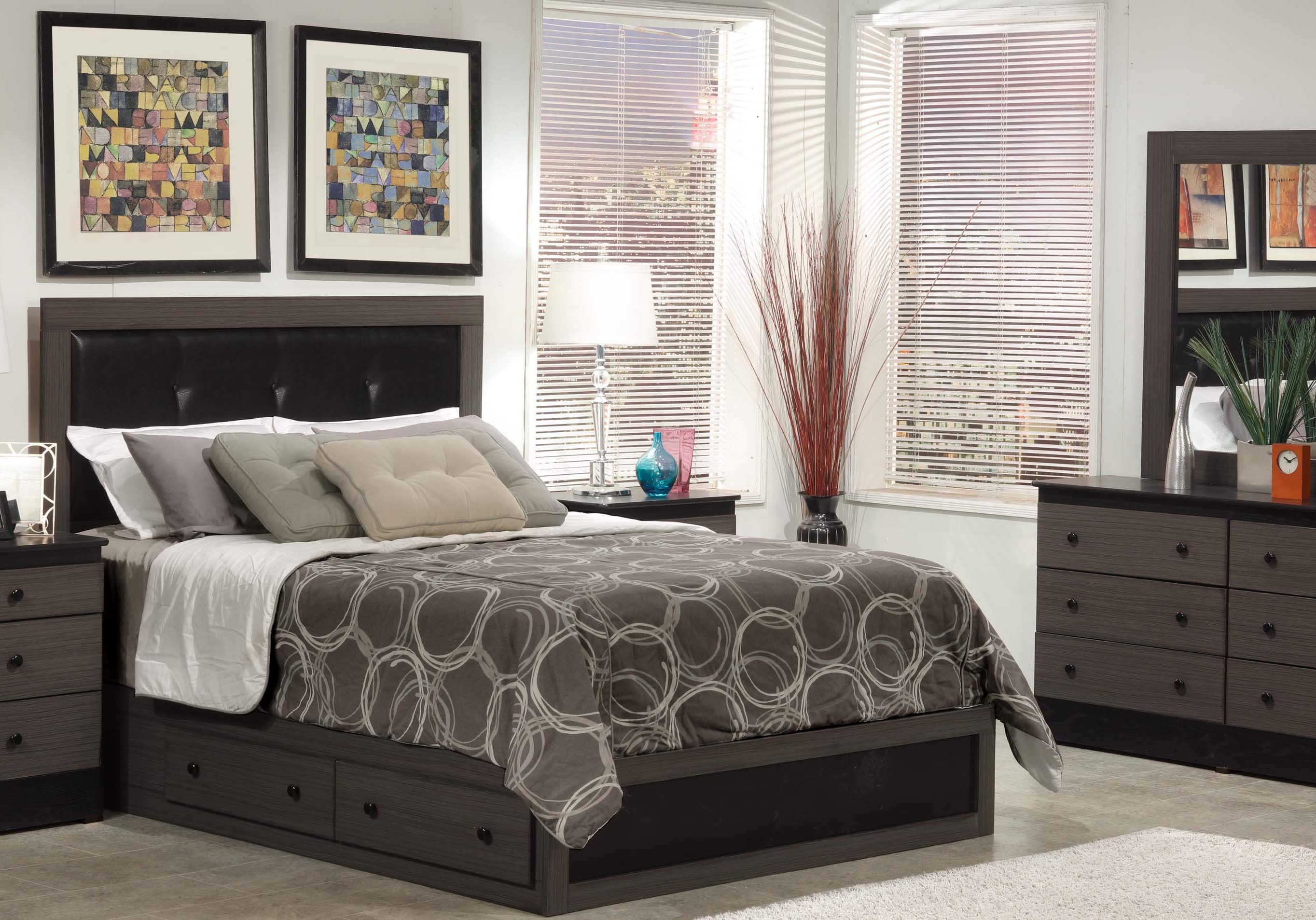 Bedroom set 3406BR Chest bed